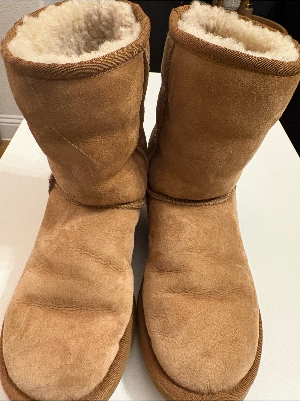 UGG Women's Classic Short Suede Shearling Boots - Chestnut